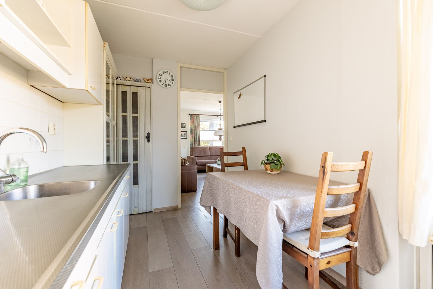 Foto 14 van Julianalaan 50