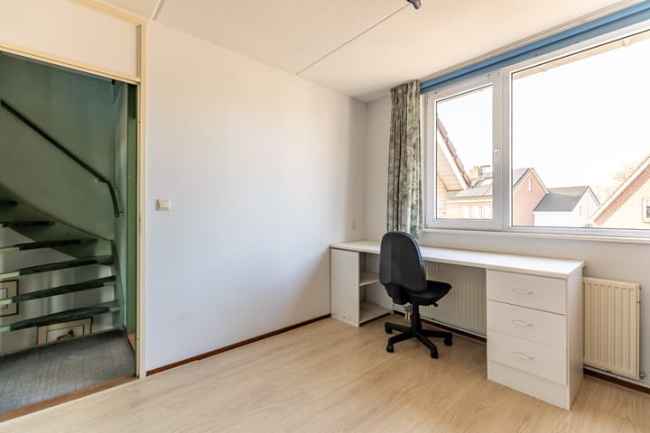 Foto 22 van Julianalaan 50