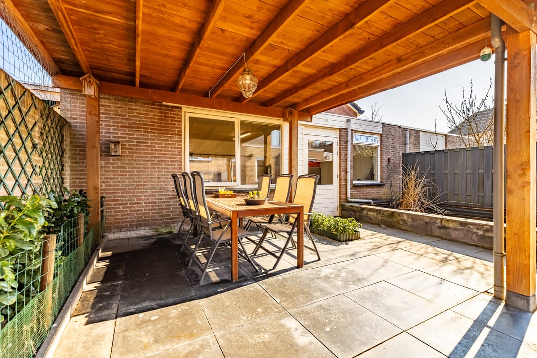 Foto 37 van Julianalaan 50