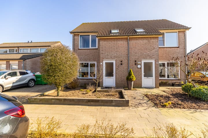 Foto 40 van Julianalaan 50