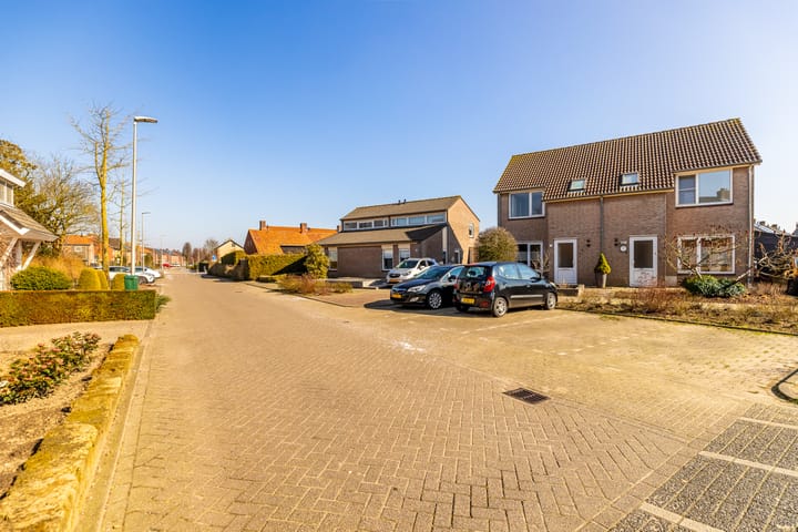 Foto 41 van Julianalaan 50