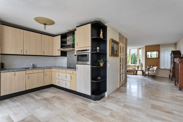 Photo 37 of Rivierensingel 552