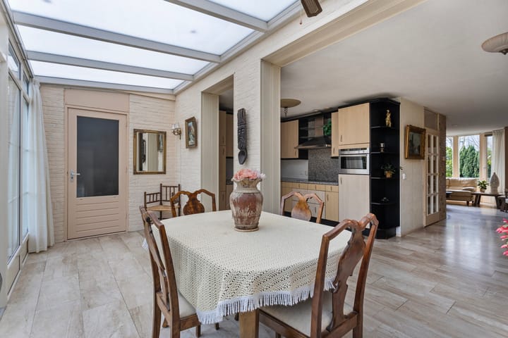 Photo 42 of Rivierensingel 552