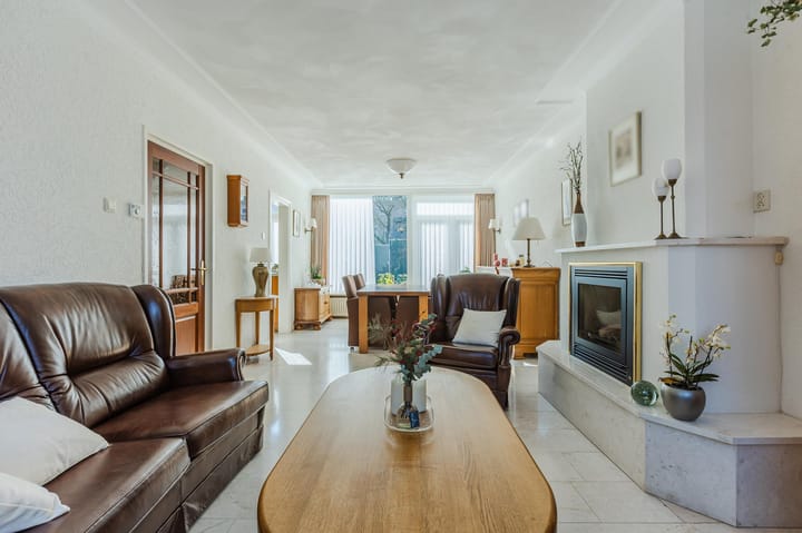 Foto 8 van Montfortanenlaan 66