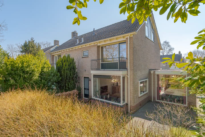 Foto 5 van van Bergenstraat 56