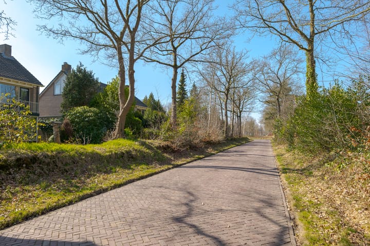 Foto 6 van van Bergenstraat 56