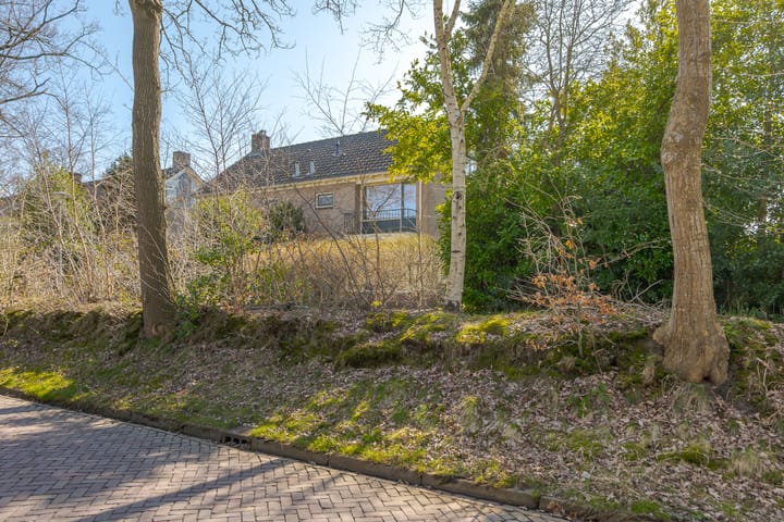 Foto 7 van van Bergenstraat 56