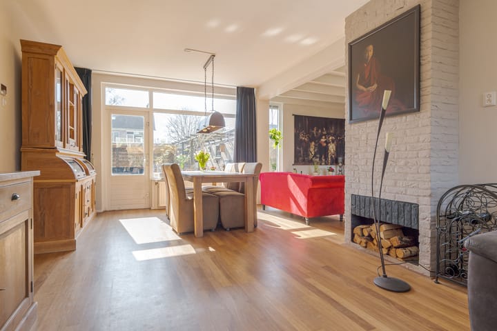 Foto 17 van van Bergenstraat 56