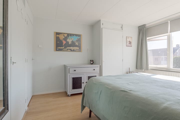 Foto 31 van van Bergenstraat 56