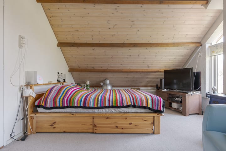 Foto 42 van van Bergenstraat 56