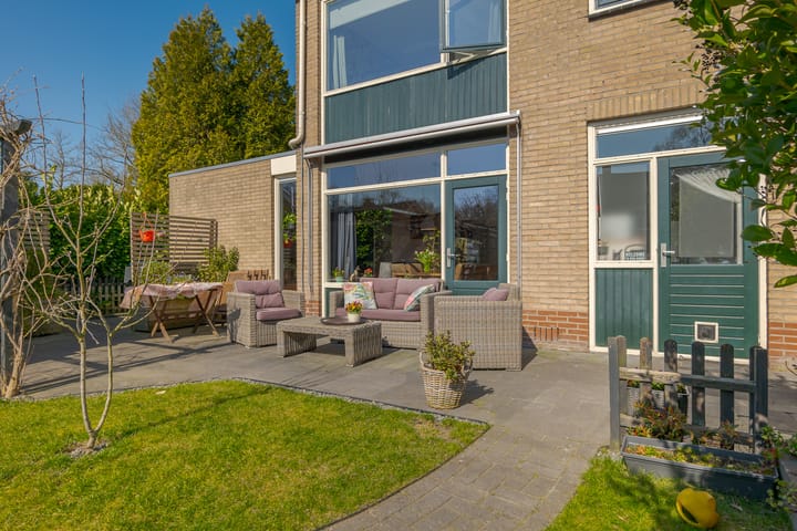 Foto 47 van van Bergenstraat 56