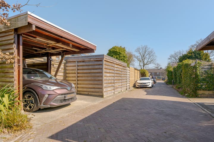 Foto 54 van van Bergenstraat 56