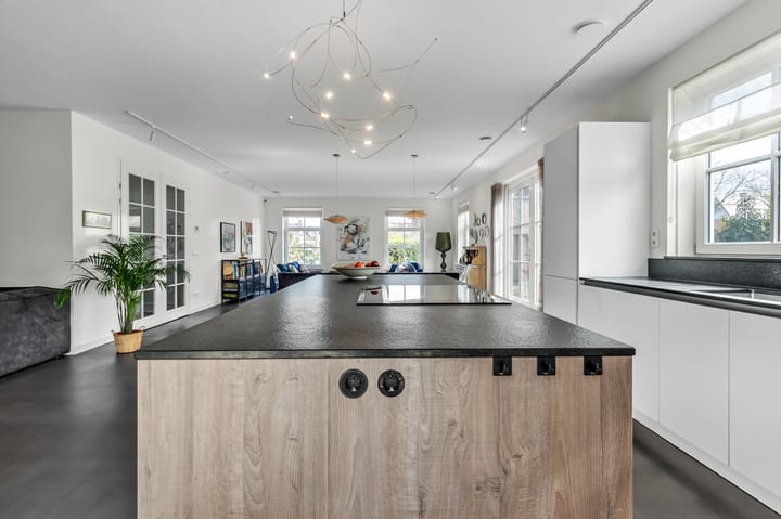 Foto 18 van Oostmadeweg 50