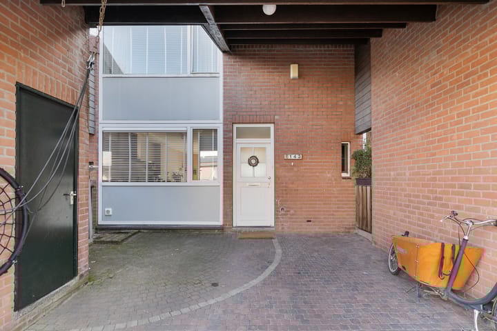 Foto 4 van Apollo 143