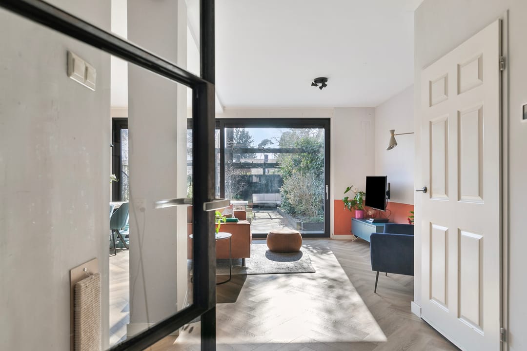 Foto 7 van Apollo 143