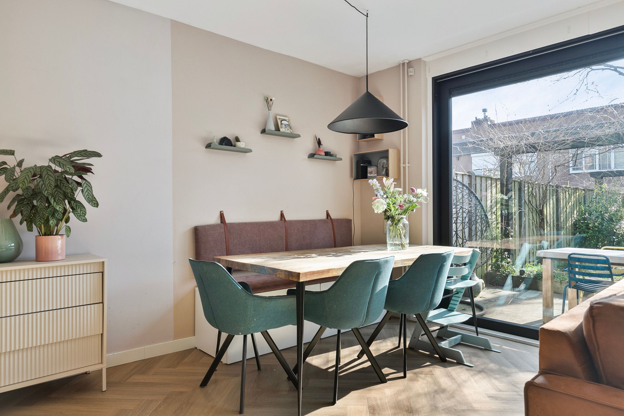 Foto 9 van Apollo 143