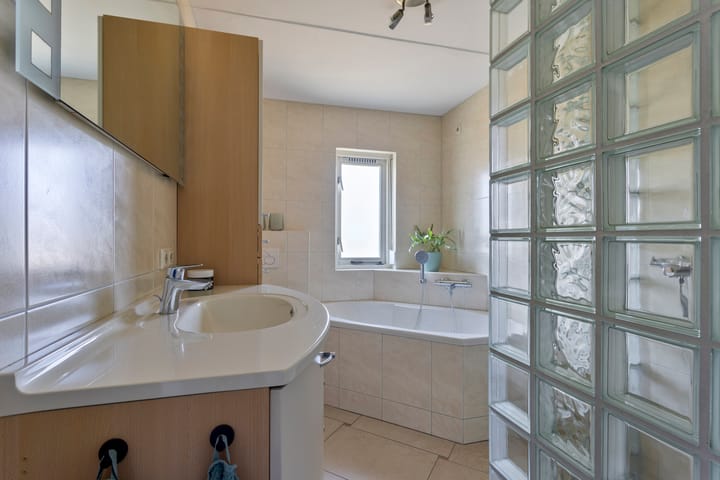 Photo 15 of Orion 27