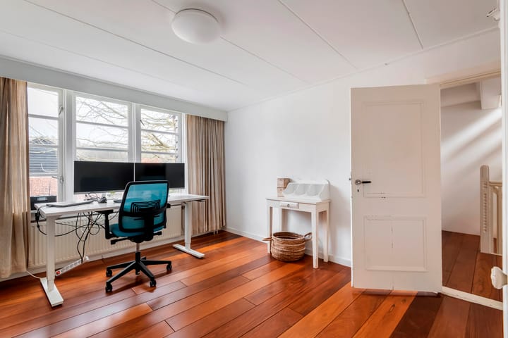 Foto 54 van Rodeheldenstraat 26