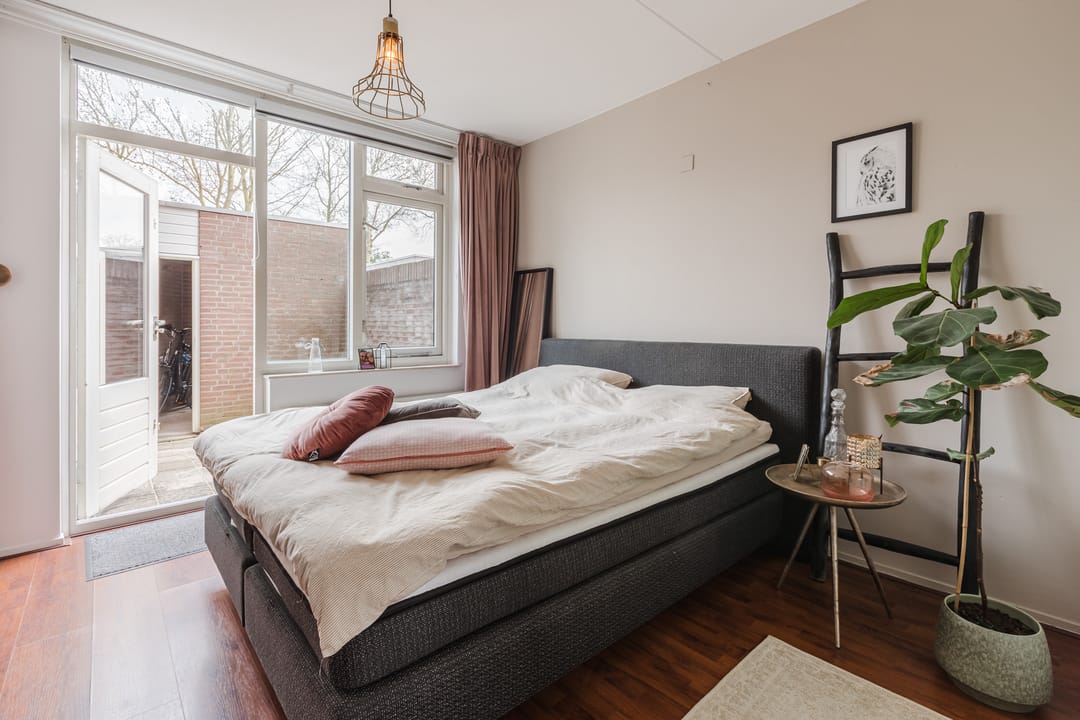 Foto 2 van Bereklauw 99