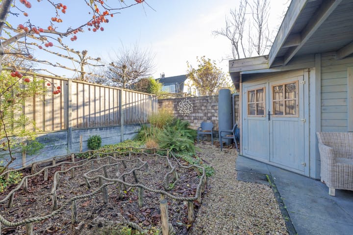 Photo 24 of Secretarislaan 12-A