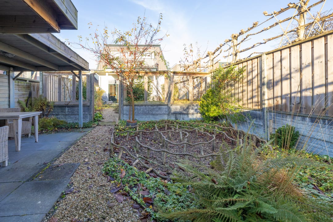 Photo 26 of Secretarislaan 12-A