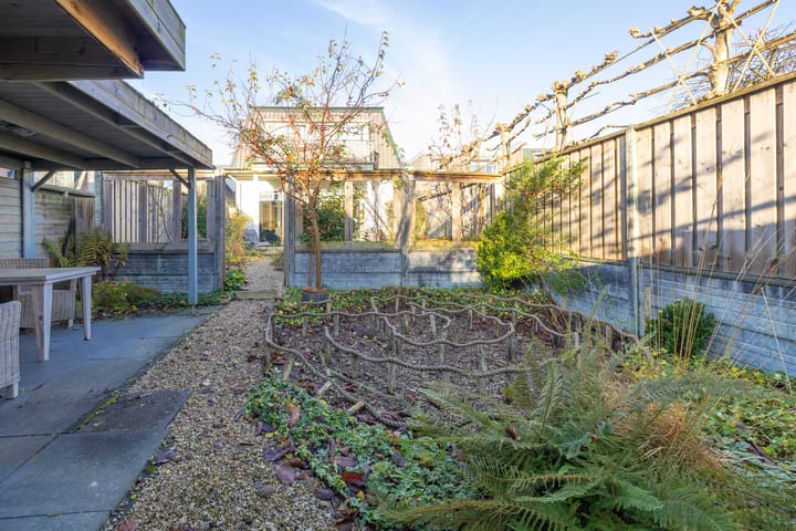 Photo 26 of Secretarislaan 12-A