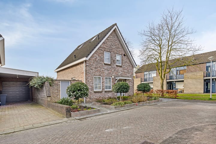 Foto 32 van Pottenbergen 53