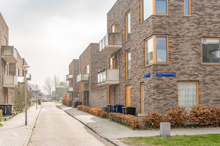 Photo 36 of Thijs Slofstraat 4