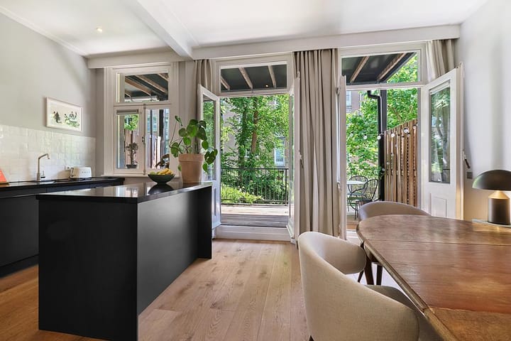 Foto 11 van Commelinstraat 14-O