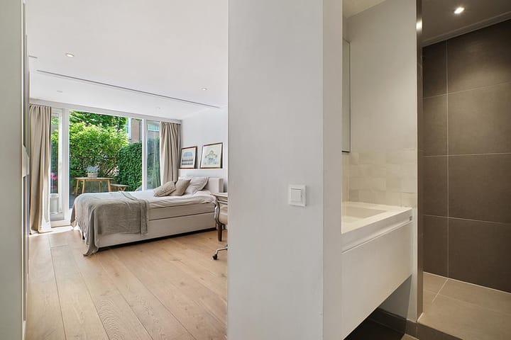 Foto 34 van Commelinstraat 14-O