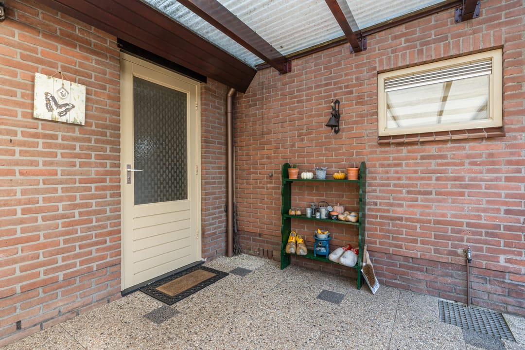 Photo 28 of Veerstraat 39