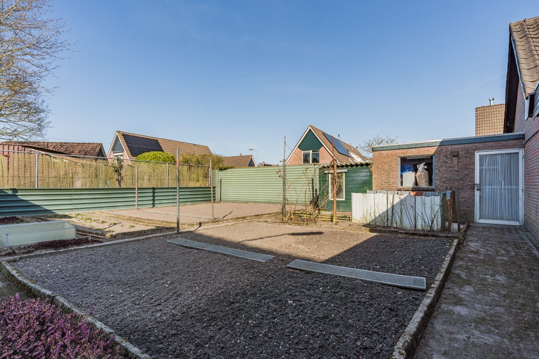 Photo 37 of Veerstraat 39