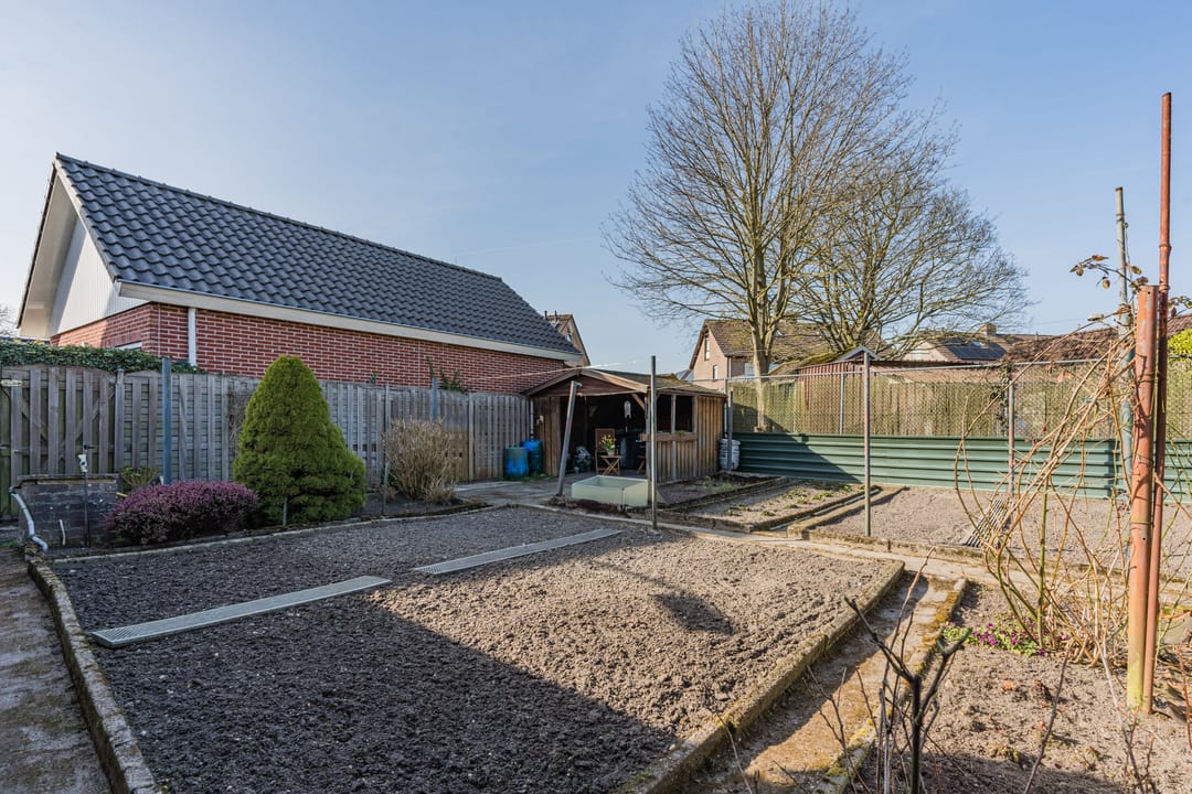 Photo 38 of Veerstraat 39