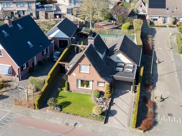 Photo 44 of Veerstraat 39