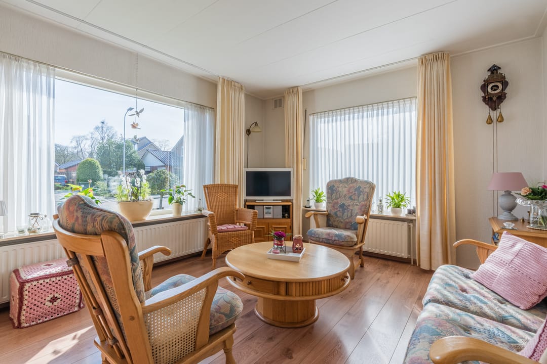 Photo 11 of Veerstraat 39