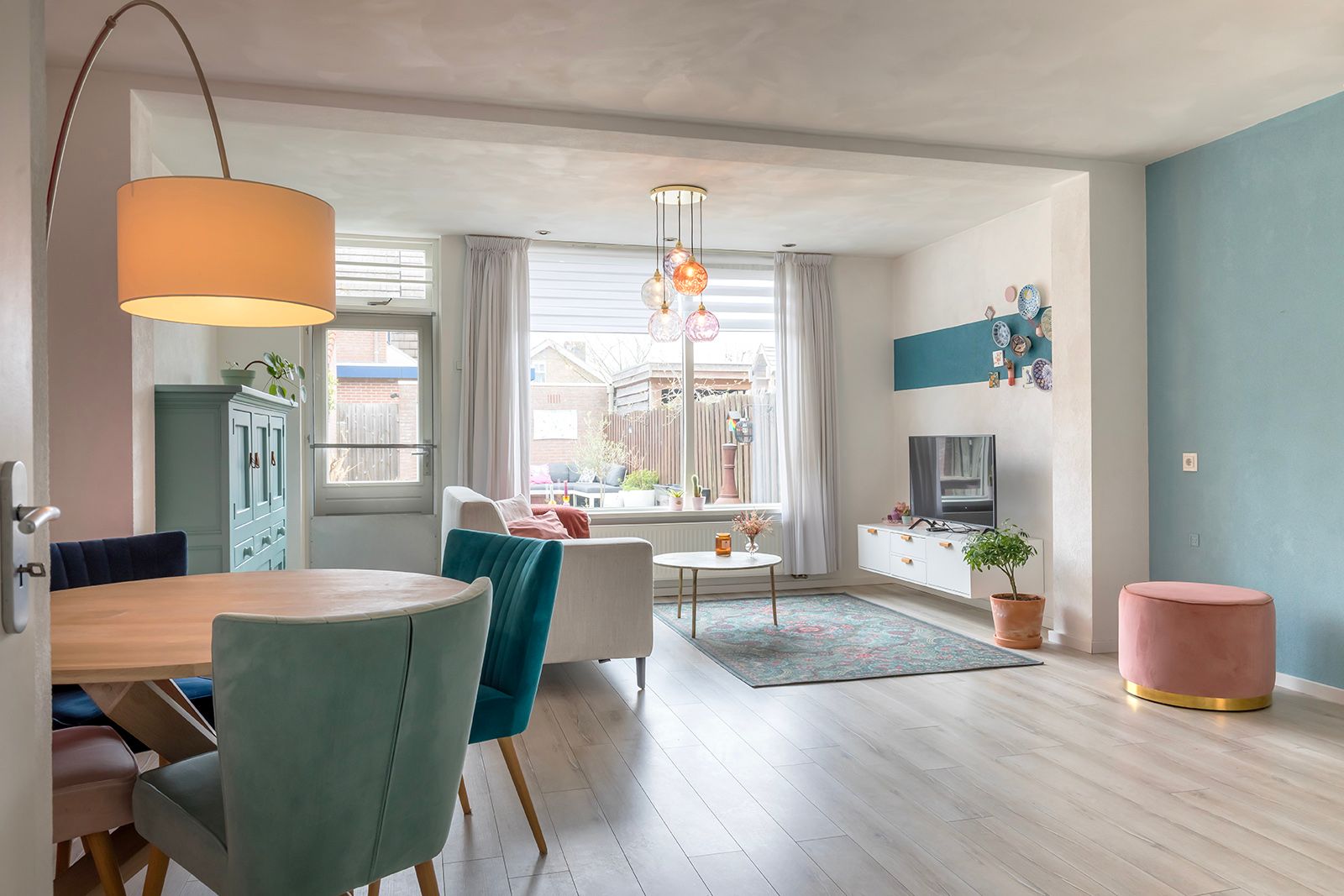 Photo 3 of Olieslager 13