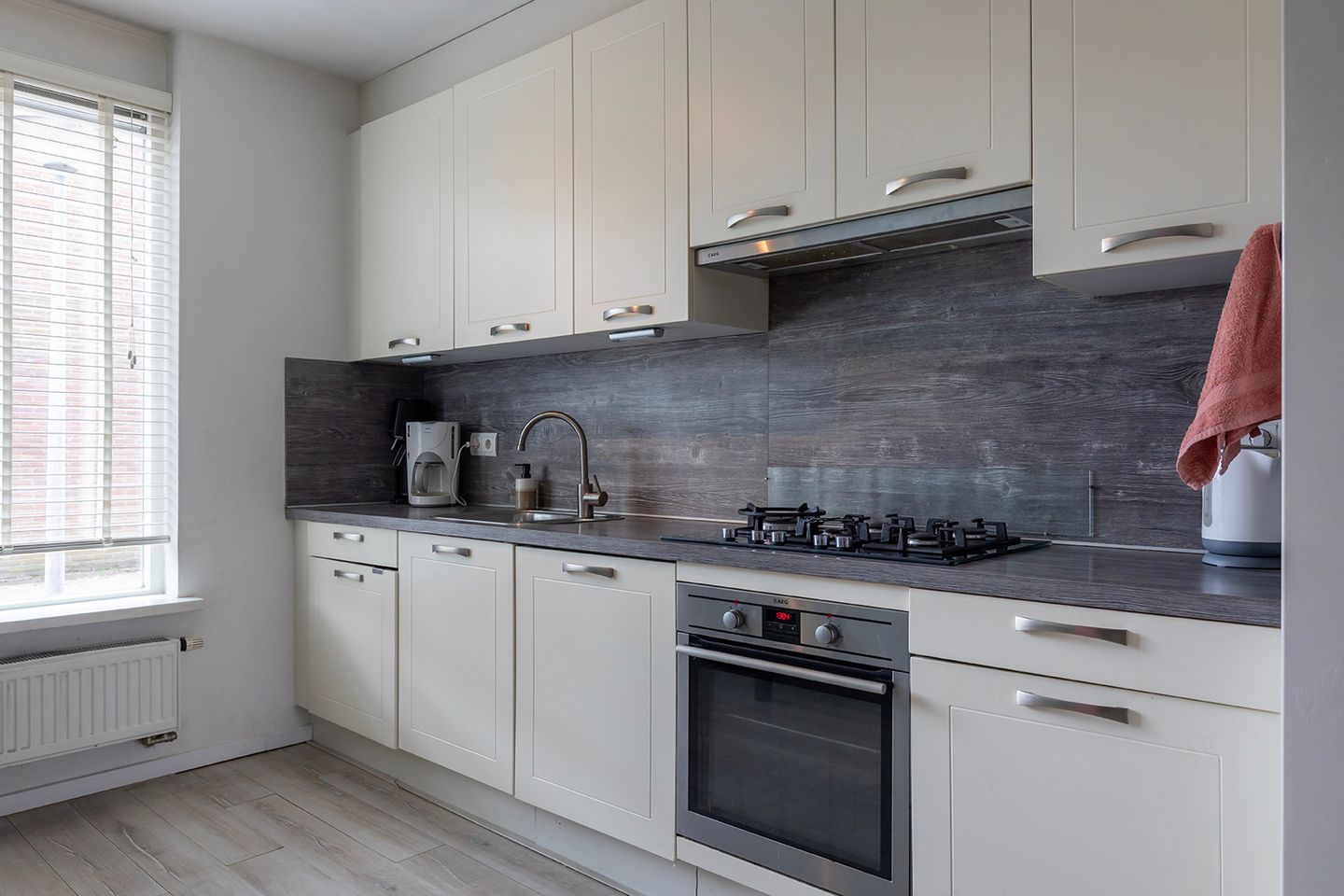 Photo 4 of Olieslager 13