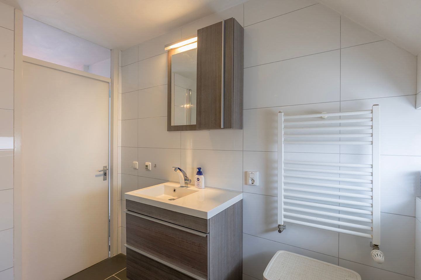 Photo 20 of Olieslager 13