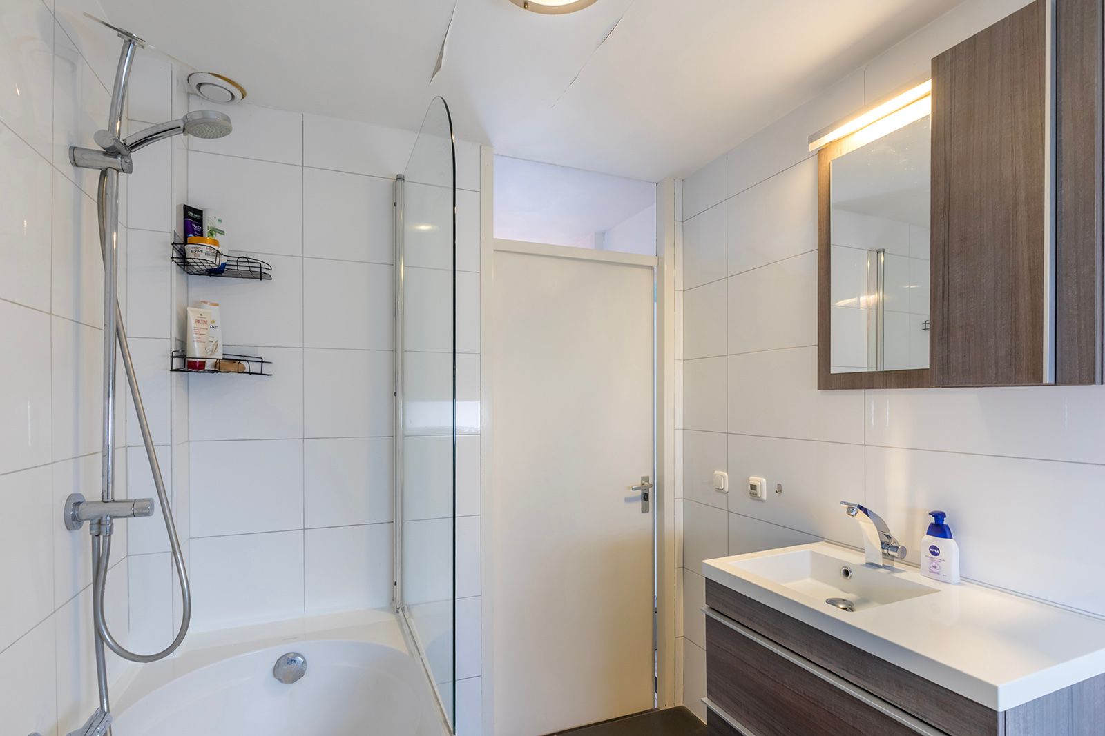 Photo 21 of Olieslager 13