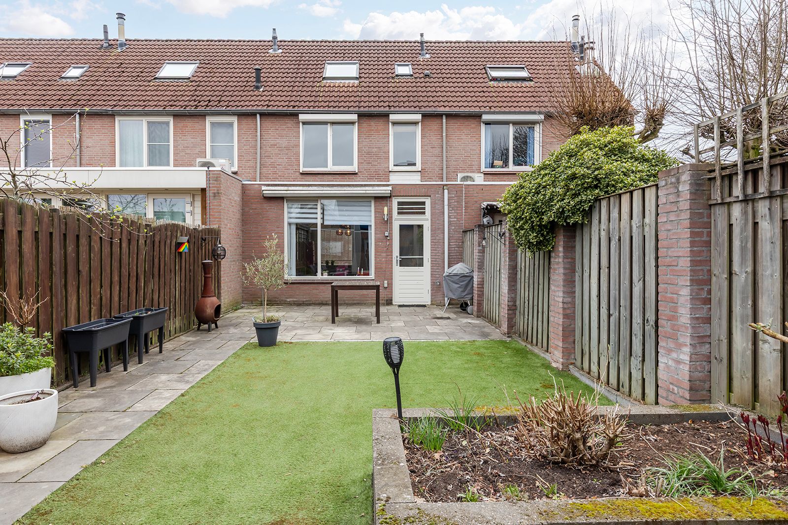 Photo 33 of Olieslager 13