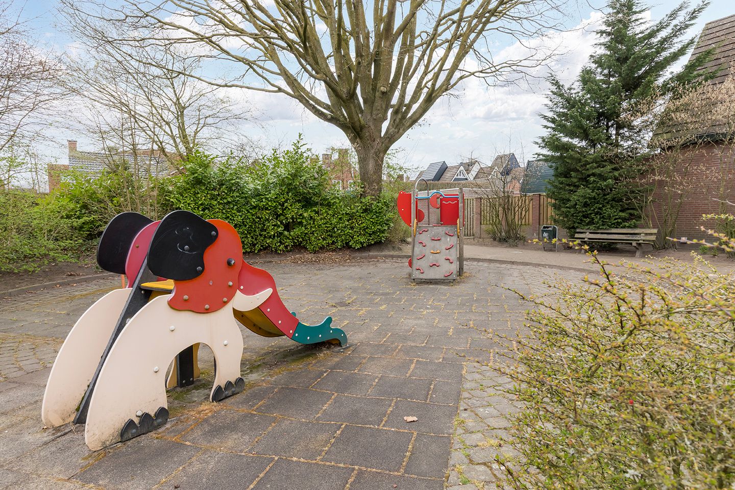 Photo 34 of Olieslager 13