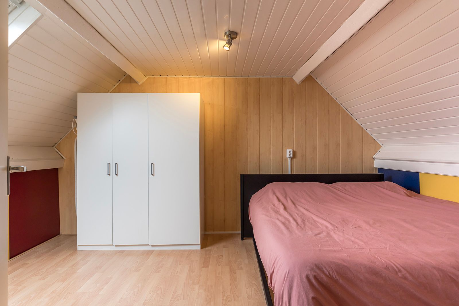 Photo 24 of Olieslager 13