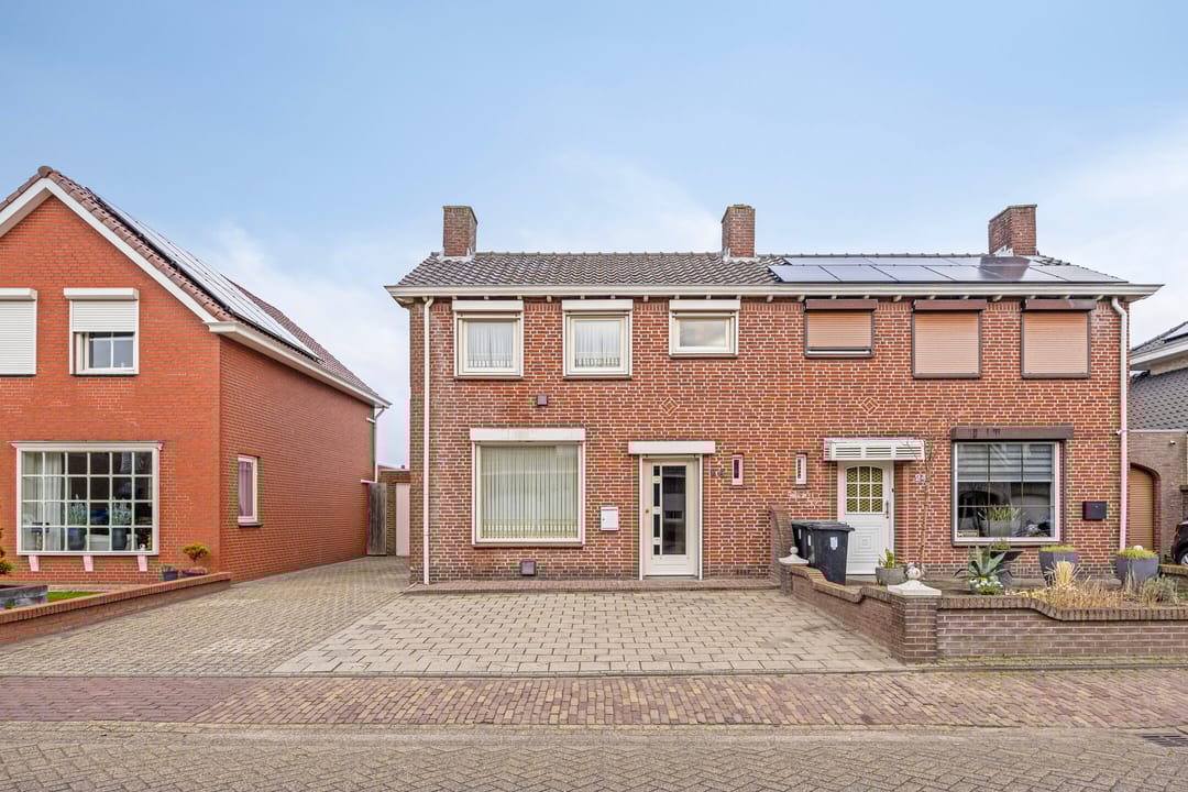 Photo 1 of Rugstraat 26