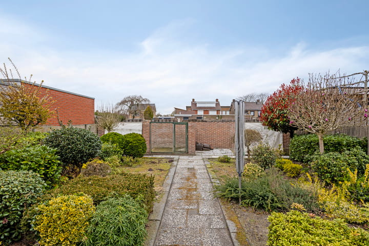 Photo 23 of Rugstraat 26