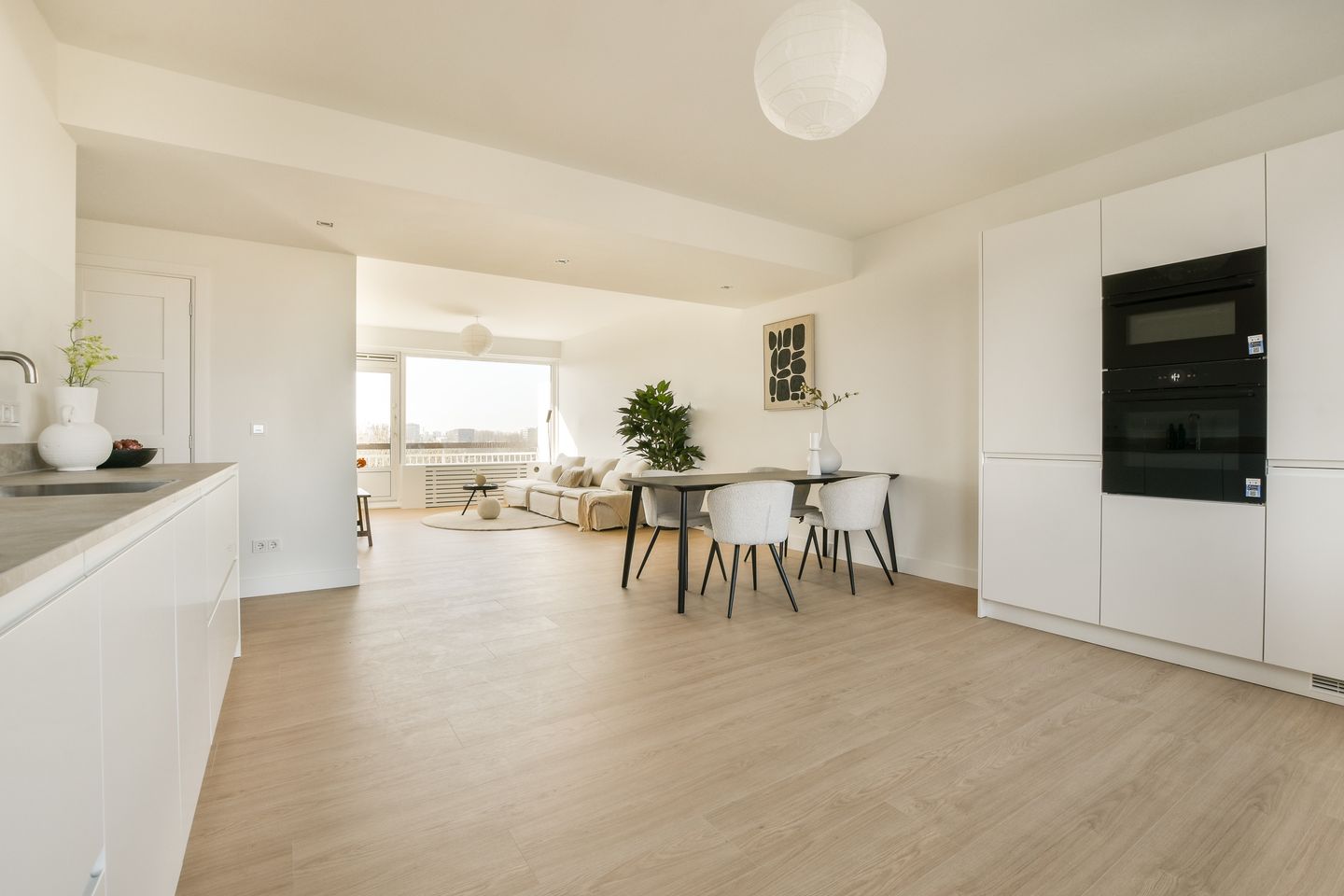 Foto 14 van Van Nijenrodeweg 251