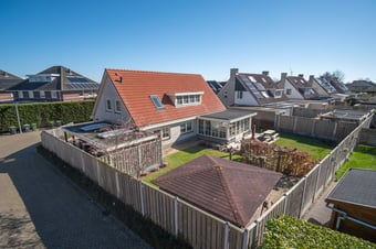 Spade 19 secondary image