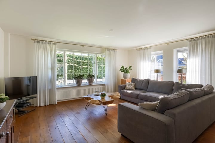 Photo 10 of Spade 19