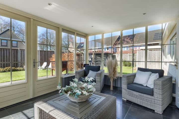 Photo 17 of Spade 19