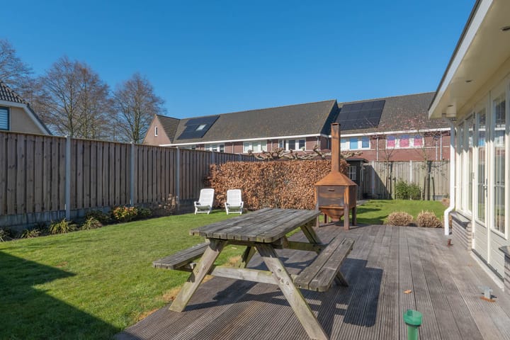 Photo 52 of Spade 19