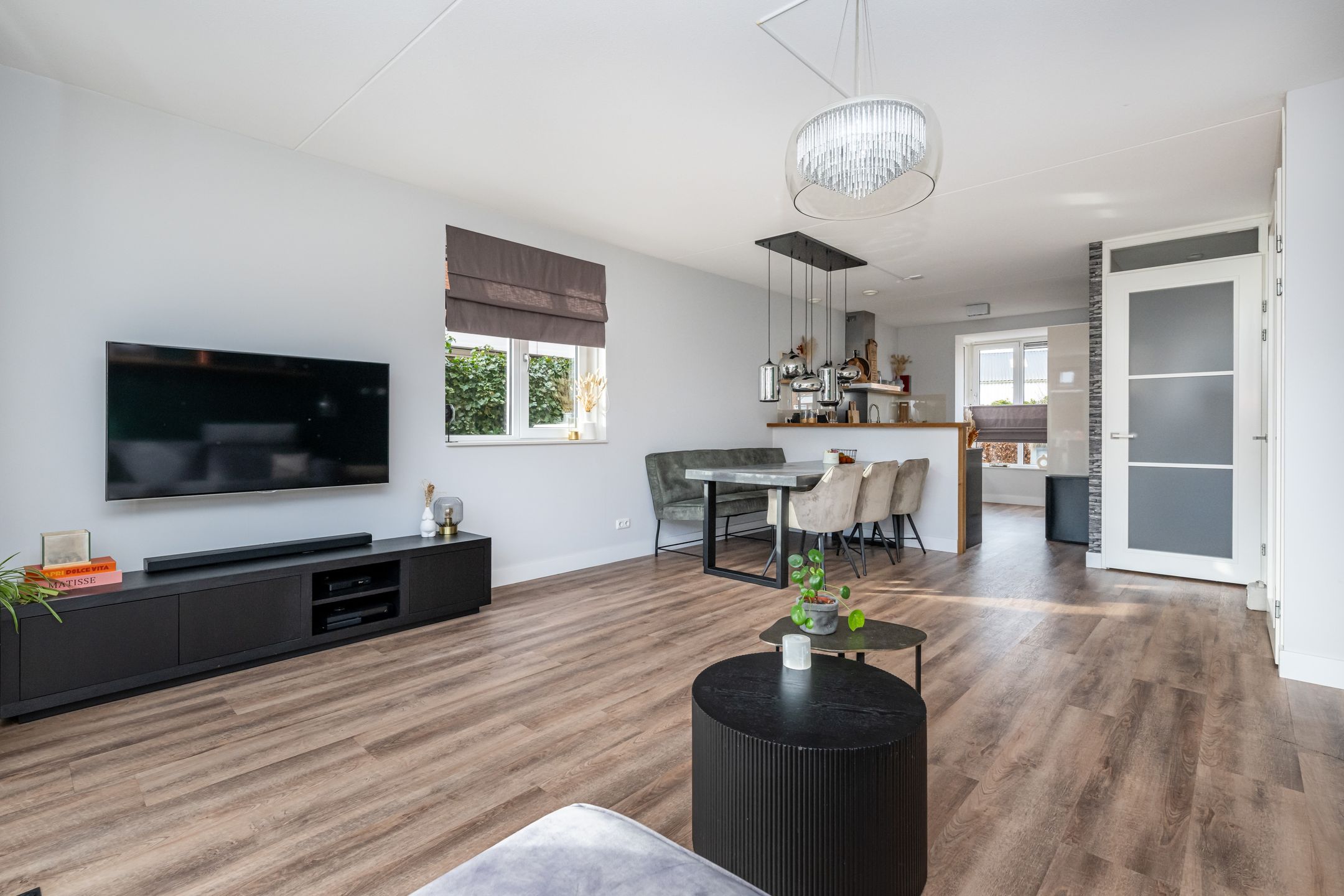 Foto 9 van Molenplein 18